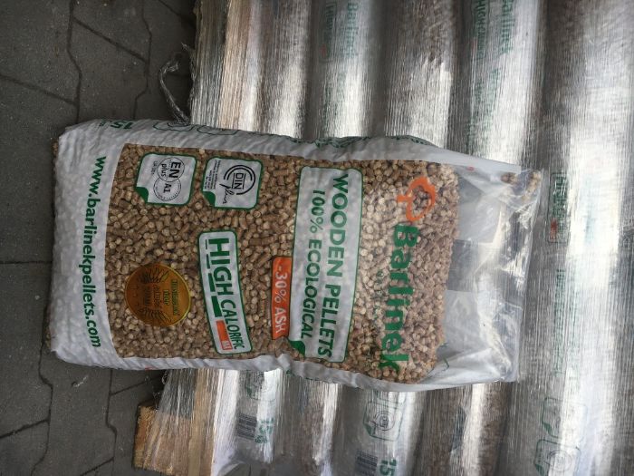 BARLINEK - Pellet 6 mm (worek 15 kg) HUR-DETAL