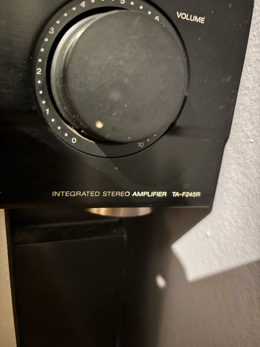 Amplificador stereo sony
