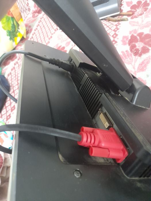 Monitor V7 19 Widescreen L19WD VGA DVI