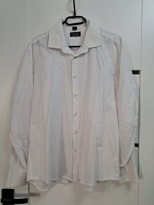 Biała męska koszula