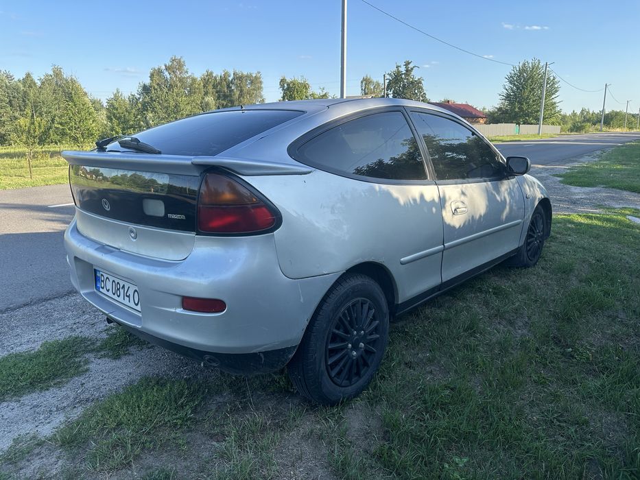 Mazda 323 мазда газ/бензин хетчбек
