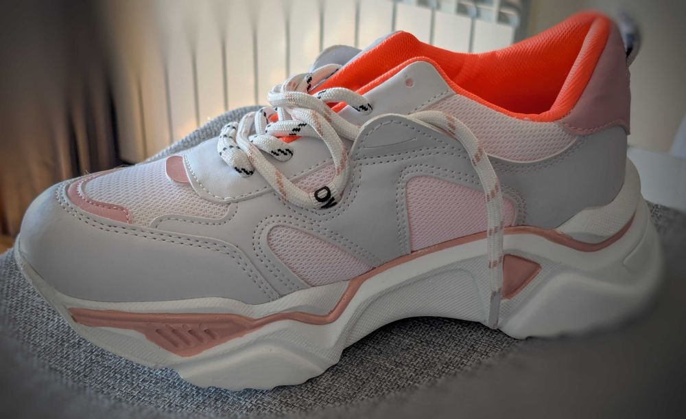 Sapatilhas Showroom NOVAS