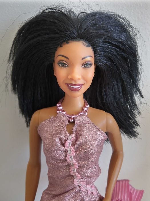 Lalka Barbie afroamerykanka