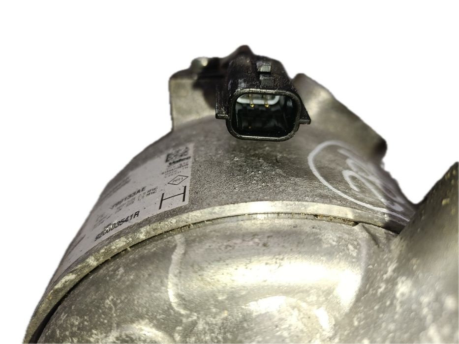 Compressor AC DACIA Duster (HM_)