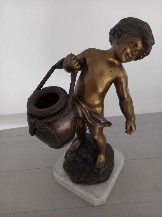 Escultura vintage “P. Uccello Napoli” em mármore e bronze