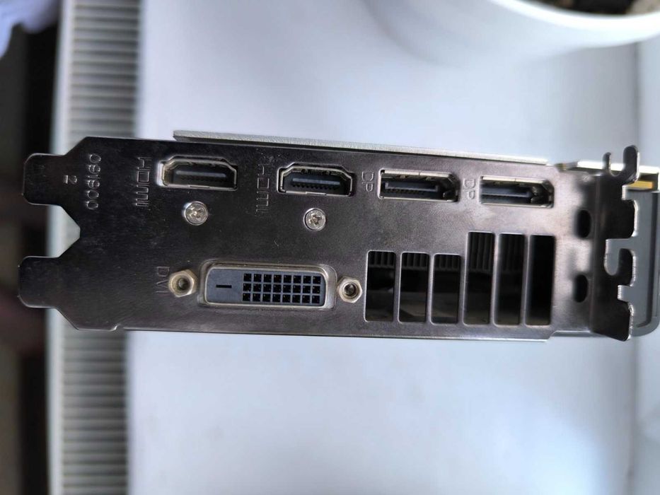 Sapphire Nitro+ Radeon RX 470 8GB тиха і потужна