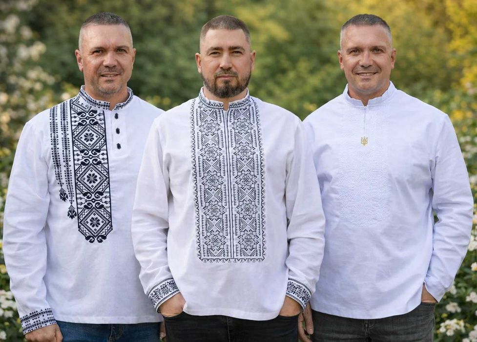 Вишиванка чоловіча біла українська сорочка вишита лляна з орнаментами