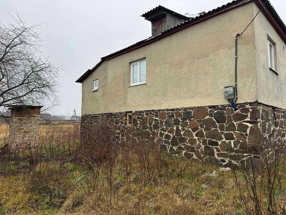 Продається шлакоблочний будинок в с.Рафалівка