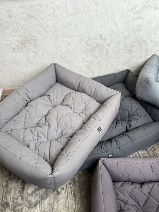 Затишна лежанка для собак