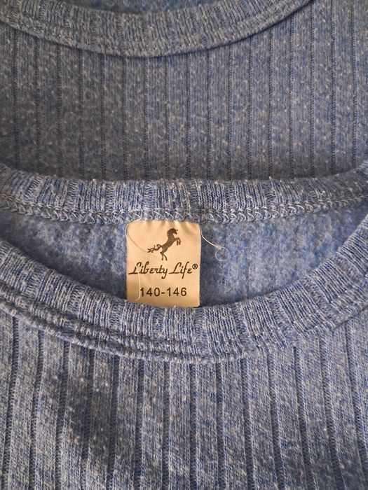 Podkoszulki chłopięce , rozmiar 116 - 122 - 1 szt i 140 - 146 1 szt