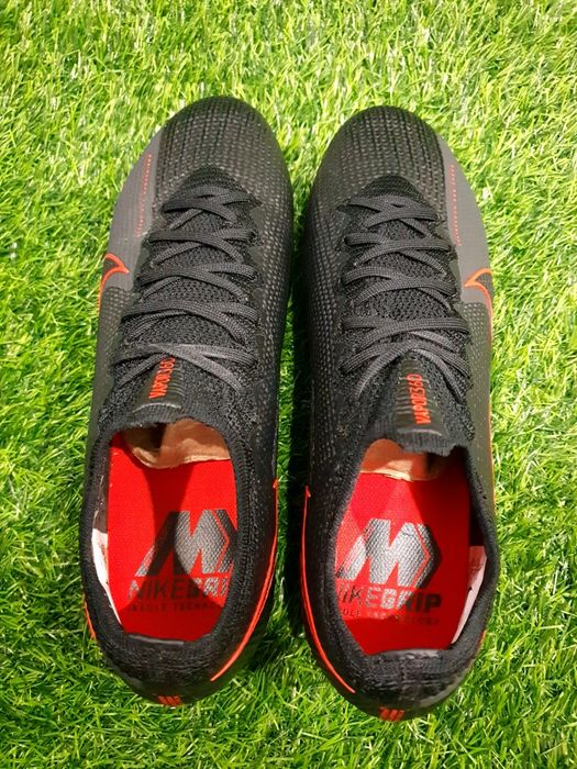 Profesjonalne korki Nike Mercurial Vapor 13 Elite AG-Pro 40,5
