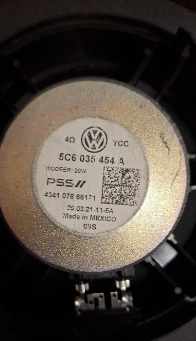 Динамік  Vw Passat 2021 p  USA