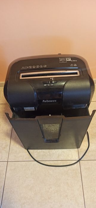 Niszczarka dokumentow Fellowes 63cb