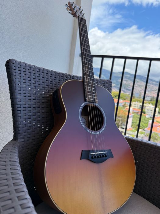 Taylor GS mini sunset fade
