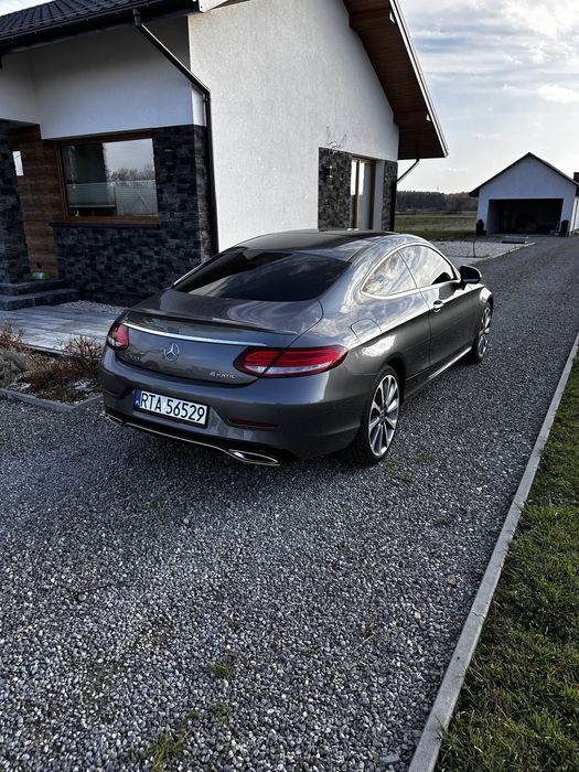 Mercedes C300 Coupe w205 4matic 99tys km