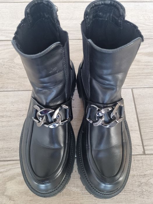 Чобітки демисезонні