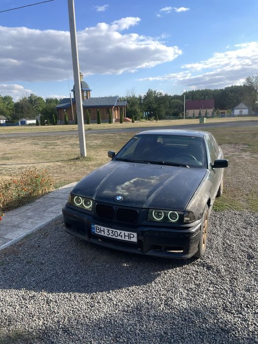 BMW e36 1997 1.6