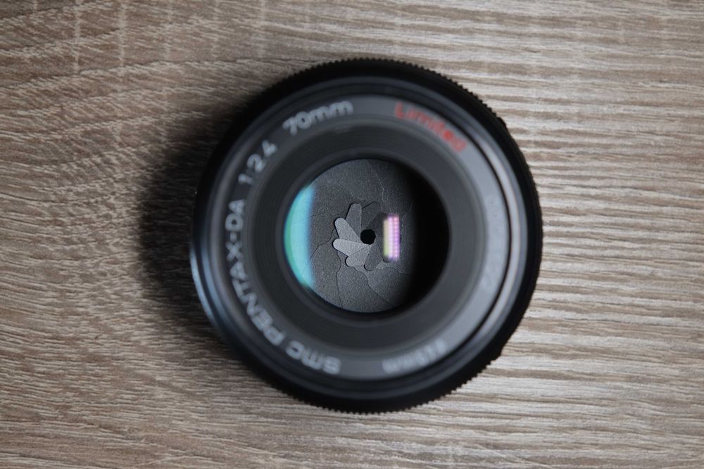 Об'єктив Pentax DA 70 F2.4 Limited
