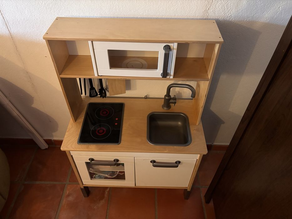 Cozinha madeira ikea . Torres Novas