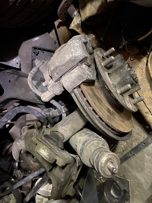 Продам подвеску и мосты на opel frontera A