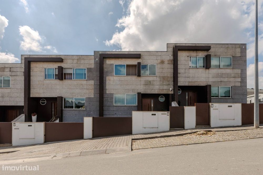 Moradia T4 Venda em Ribeirão,Vila Nova de Famalicão