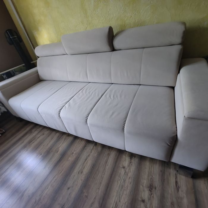 Kanapa z funkcją spania PMW