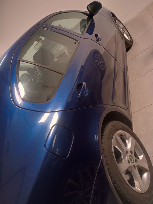 Sprzedam Skodę 1.6 tdi