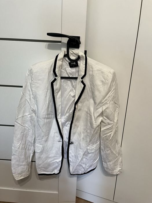 Жіночі піджаки від Mango Atmosphere Reserved Oodji