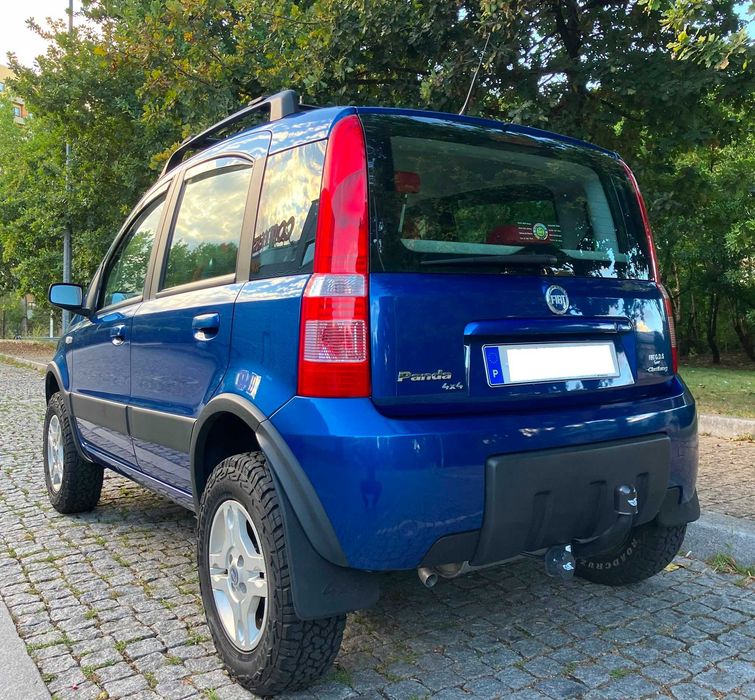 Fiat Panda 4x4 Climbing