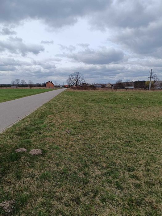Sprzedam działkę budowlaną 15 arów