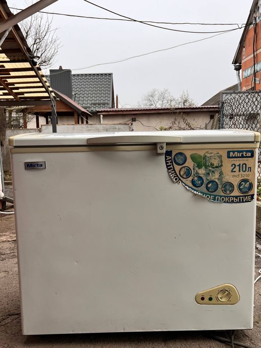 Морозильна камера