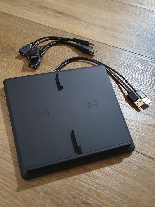 Беспроводная зарядка для Tesla