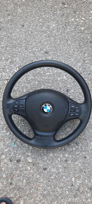 Volante de direcção bmw serie1 f20 / f21  2015 a 2019
