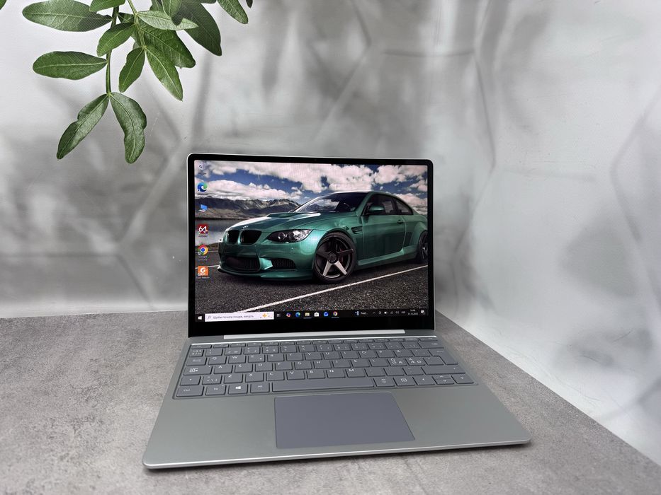 Сенсорний Microsoft Surface Laptop Go/i5-1035G1/4 ядра/8GB/128GB/FHD