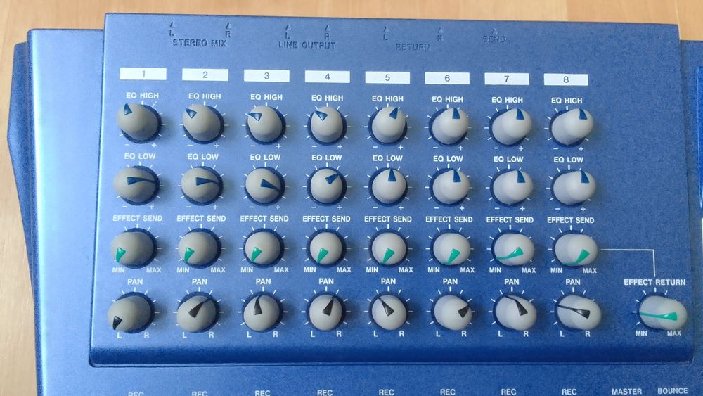 Tascam Dp-01 Cyfrowy Rejestrator Wielościeżkowy