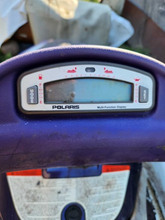 Polaris skuter wodny cały silnik uszkodzony  seadu