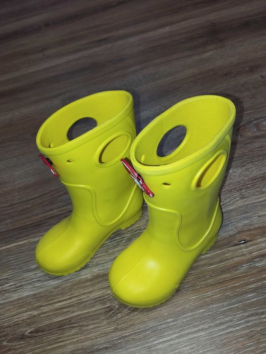 Гумові чобітки нові.