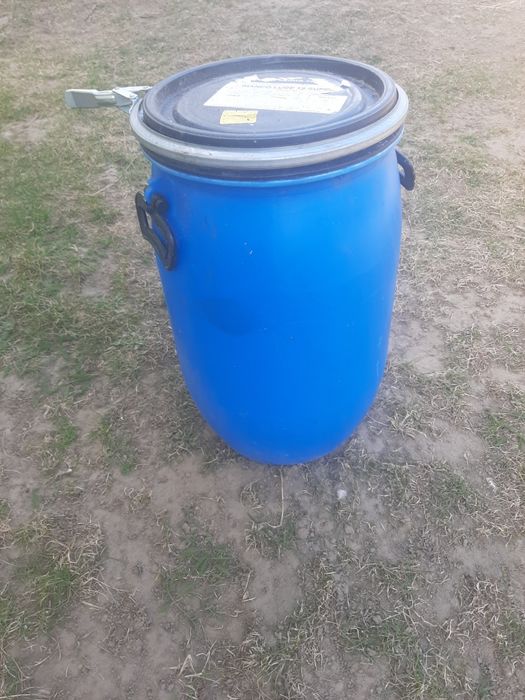Beczka 30 litrową.