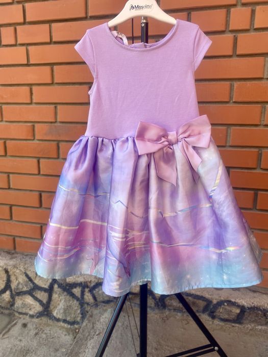 Сукня для дівчинки