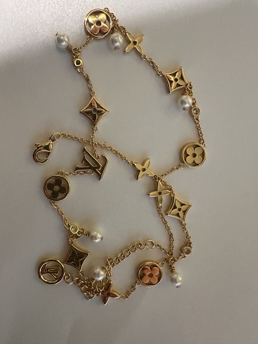 Złoty Naszyjnik z logo LV