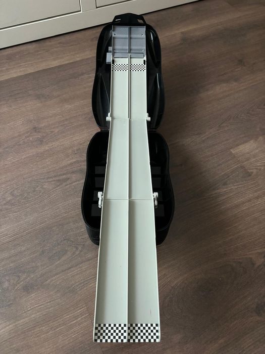 Caixa arrumação com pega CARS
Cars 2