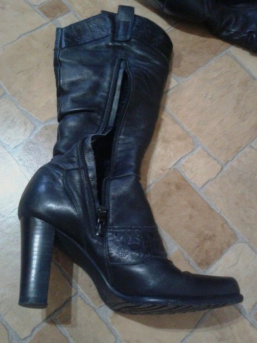 Сапожки зимние             .