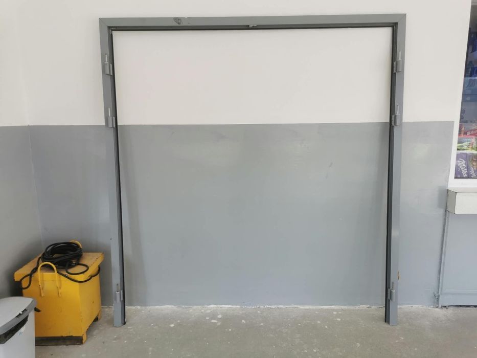 Drzwi aluminiowe 210/200 zimne
