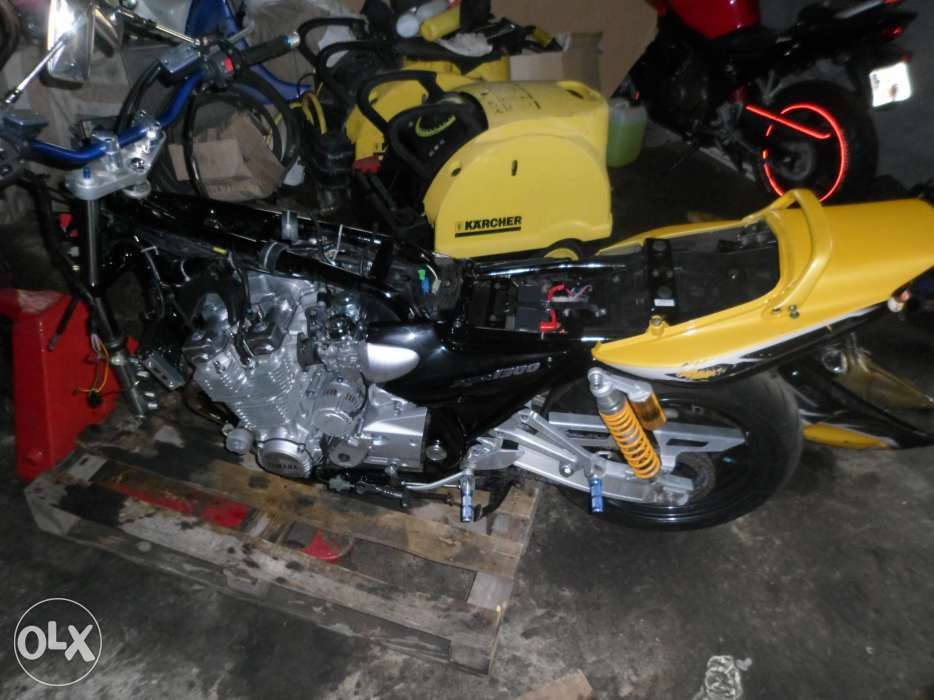 xjr1300 xjr 1300 yamaha silnik niski przebieg rama