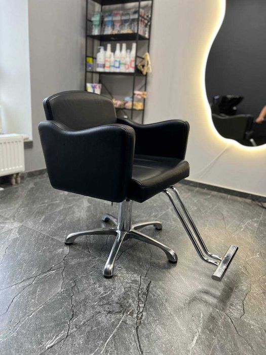 Перукарське крісло «Палермо»