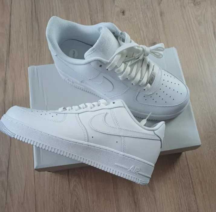 NIKE AIR FORCE 1 wyprzedaz damskie nike forcy one oryginalne