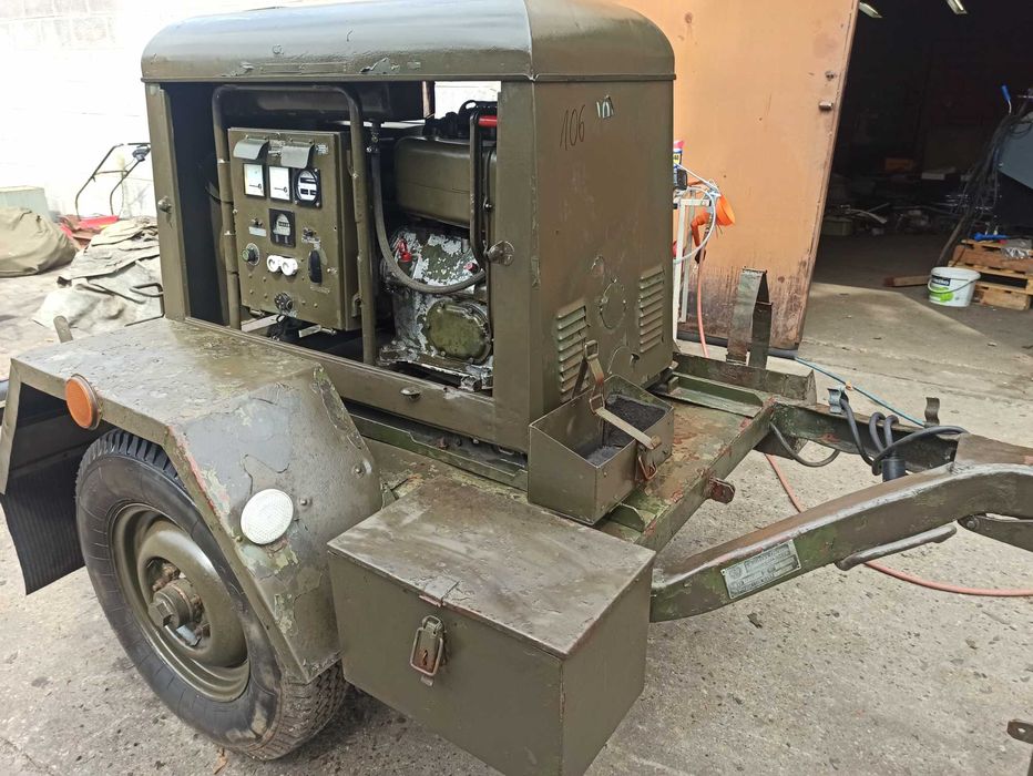 Agregat prądotwórczy PAB 4 4,8 kw 230V na przyczepie