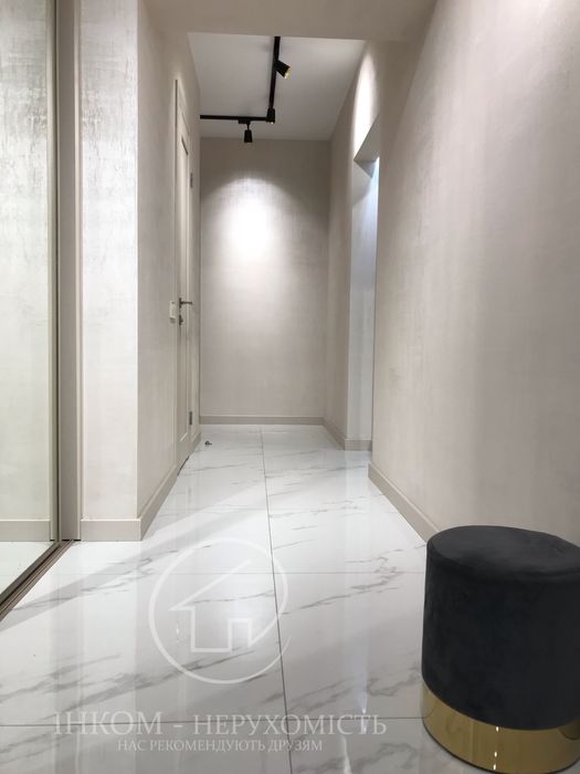 3к новобудова з приголомшливим виглядом з вікон