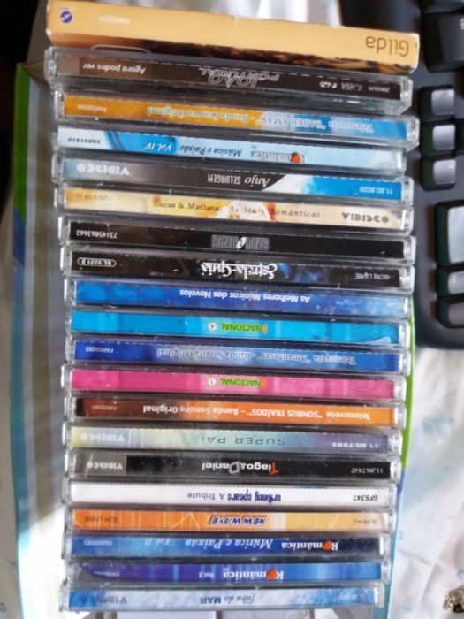 Various CDs425380080445050881