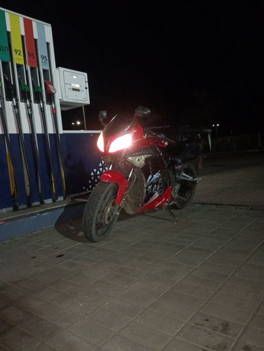 Продам Спарк zz 250.